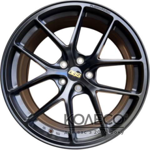 Flow Forming FF012 W7.5 R17 PCD5x112 ET35 DIA66.6 BM