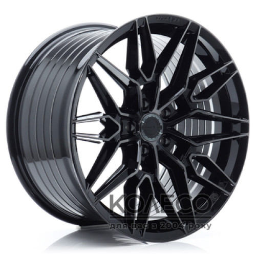 Concaver CVR6 W9.5 R19 PCD5x112 ET33 DIA72.6 Black